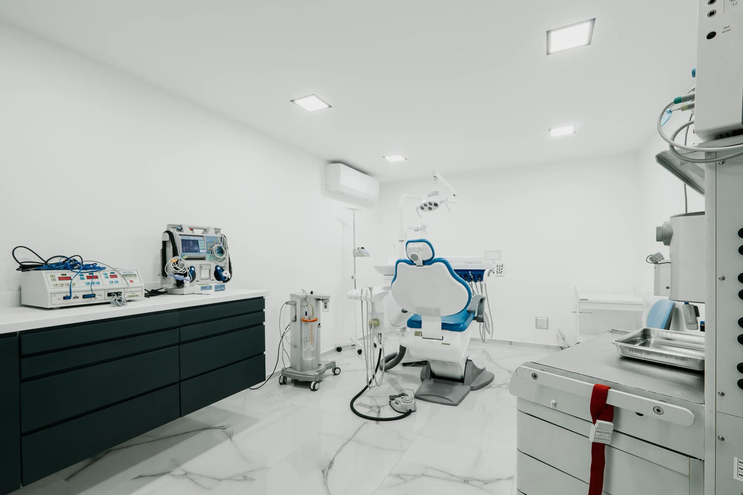 EUSmiles Dental Clinic — 5