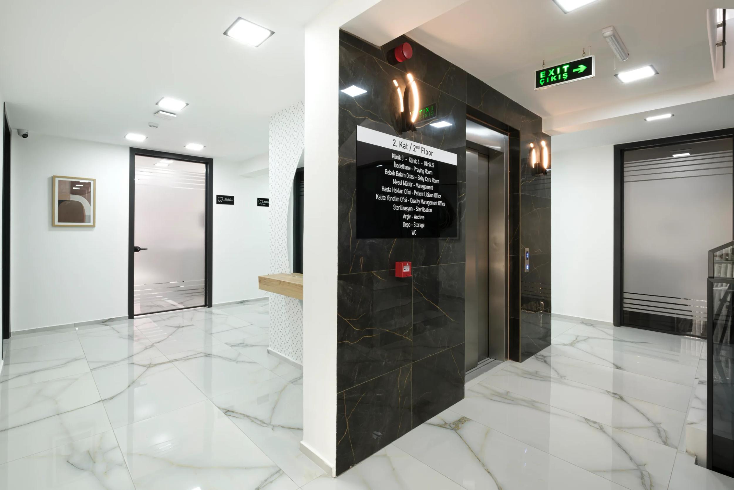 EUSmiles Dental Clinic — 17
