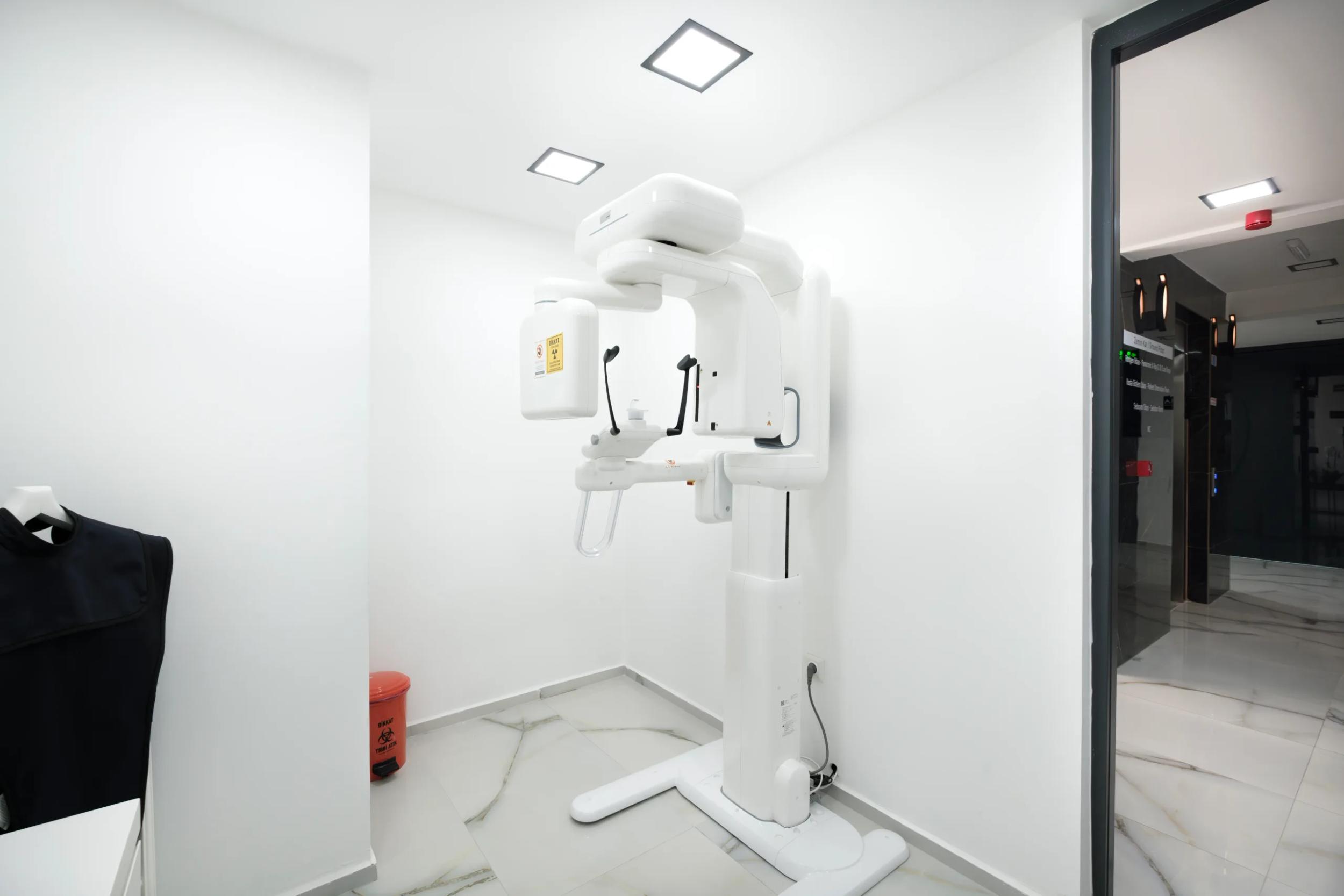 EUSmiles Dental Clinic — 9